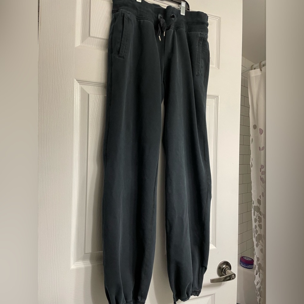 Lululemon women jogger